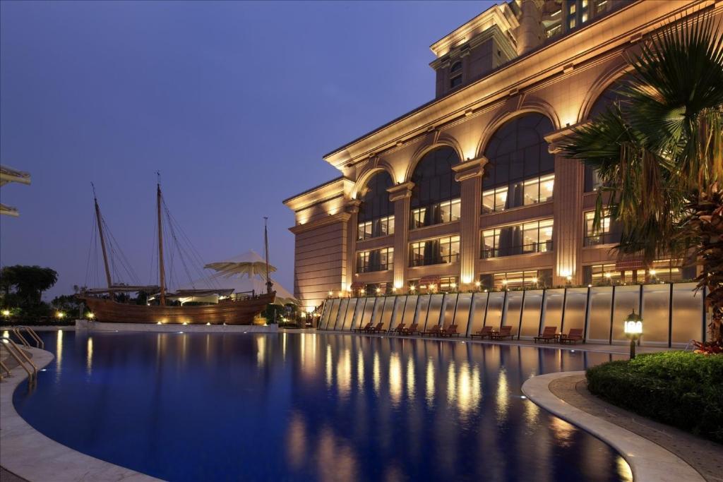 Sovereign Hotel Čan-ťiang Exteriér fotografie